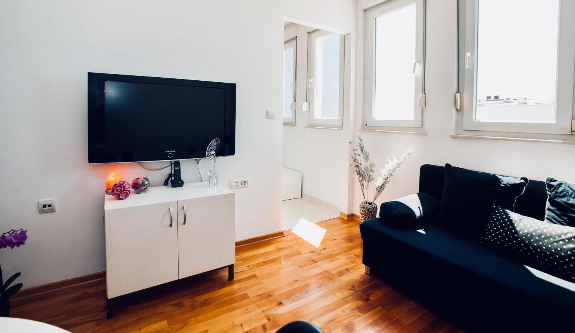 Split - Znjan - Luxury New Apartment On The Beach With Selfcheckin Bagian luar foto